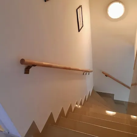 Holiday Home Balatonszárszó Casa vacanze *