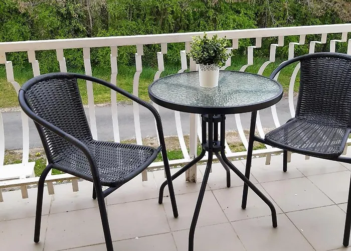 Holiday Home Balatonszarszo