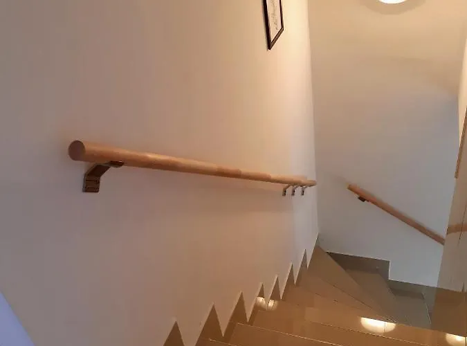 Holiday Home Balatonszarszo Dom wakacyjny *