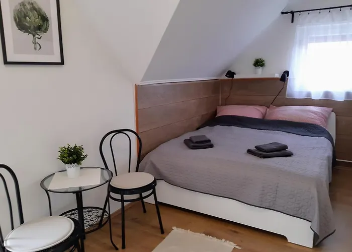 Holiday Home Balatonszarszo *